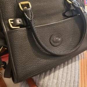 Dooney & Bourke